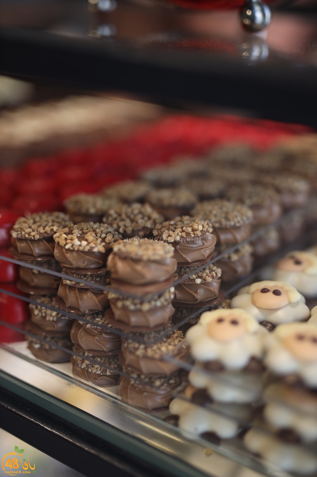 عيدكم أحلى مع شوكولاتة مقهى تيتو في يافا 